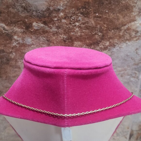 Gold Toned Chain Toggle Clasp Pendant Long Bar Circle Necklace - Picture 5 of 9